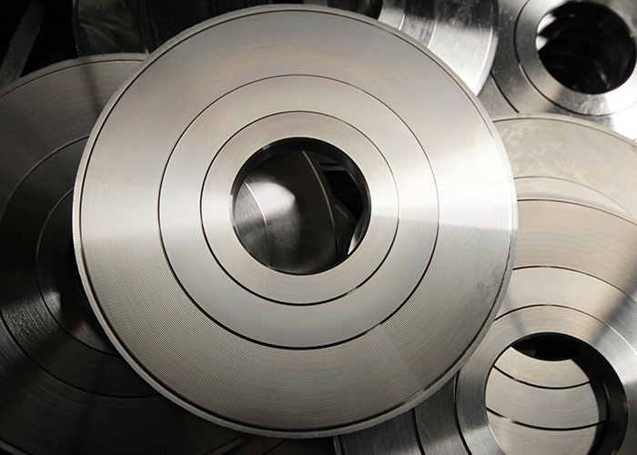 Stainless Steel vs Carbon Steel: Understanding the Fundamental Differences!